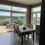 Med Sjoutsikt Ferienhaus