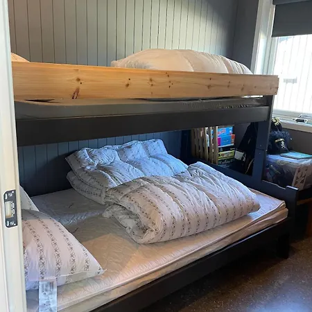 Med Sjoutsikt 別荘 Bamble